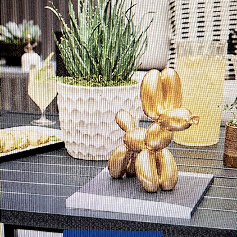 Squeakee The Balloon Dog Red Balloon Decor - Picture 2 of 10